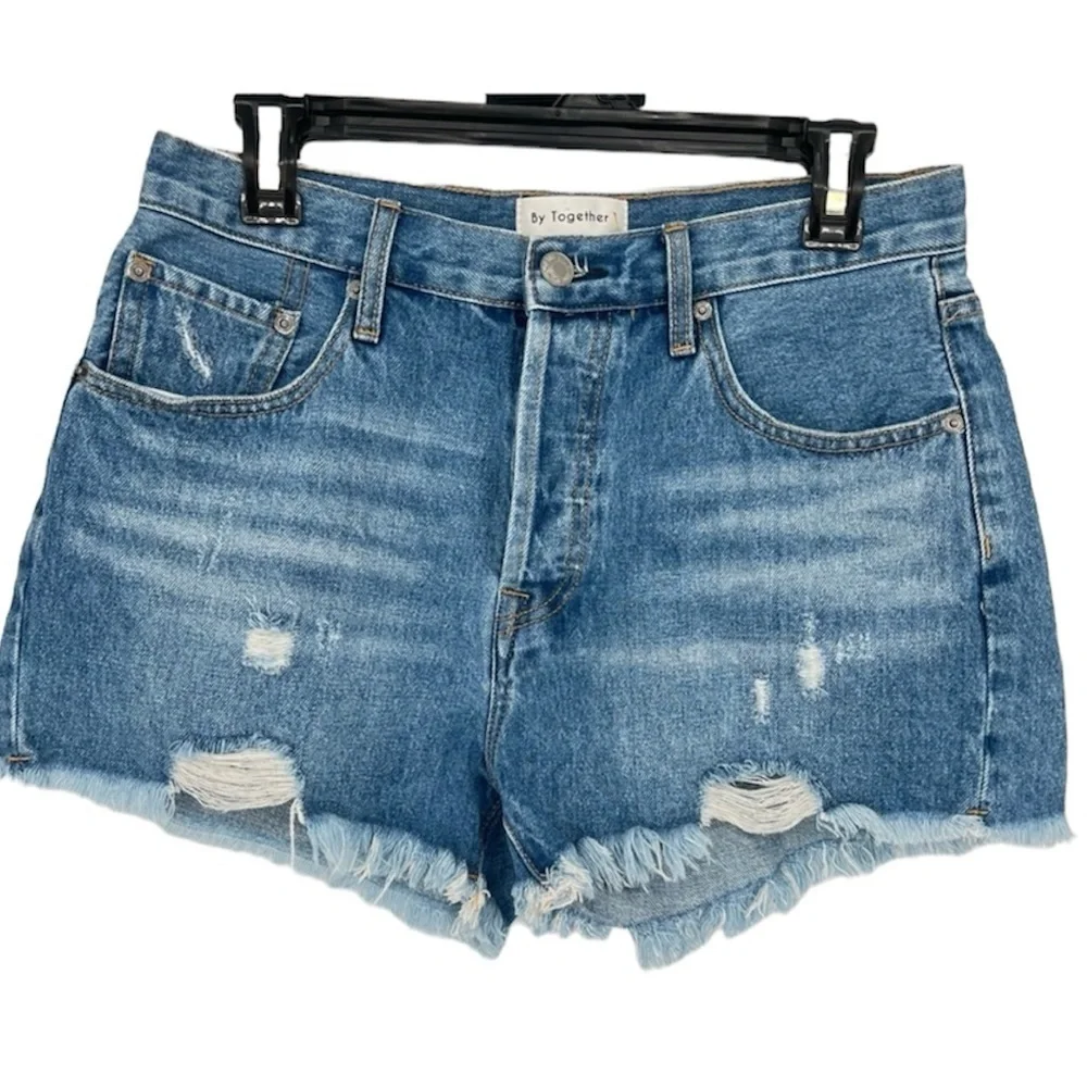 By Together Boutique Cutoff Distressed Jean Shorts‎